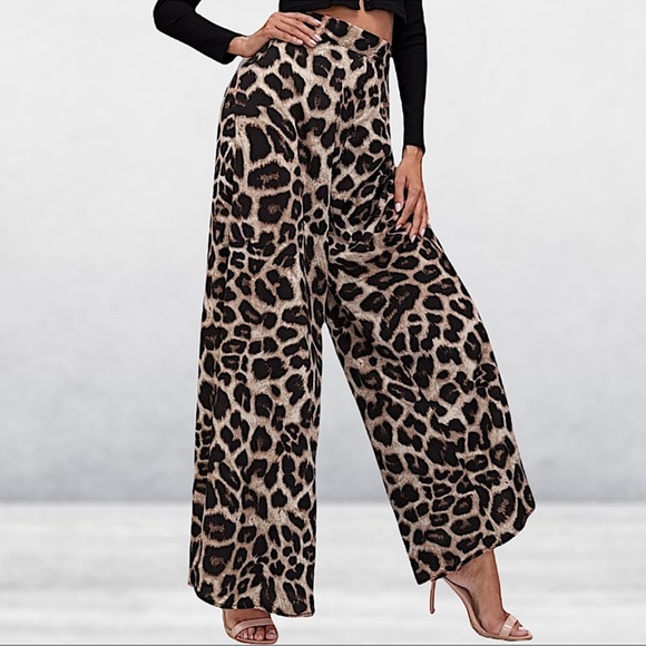 LEOPARD HIGH WAISTED WIDE LEG PANTS - Picture 2 of 7